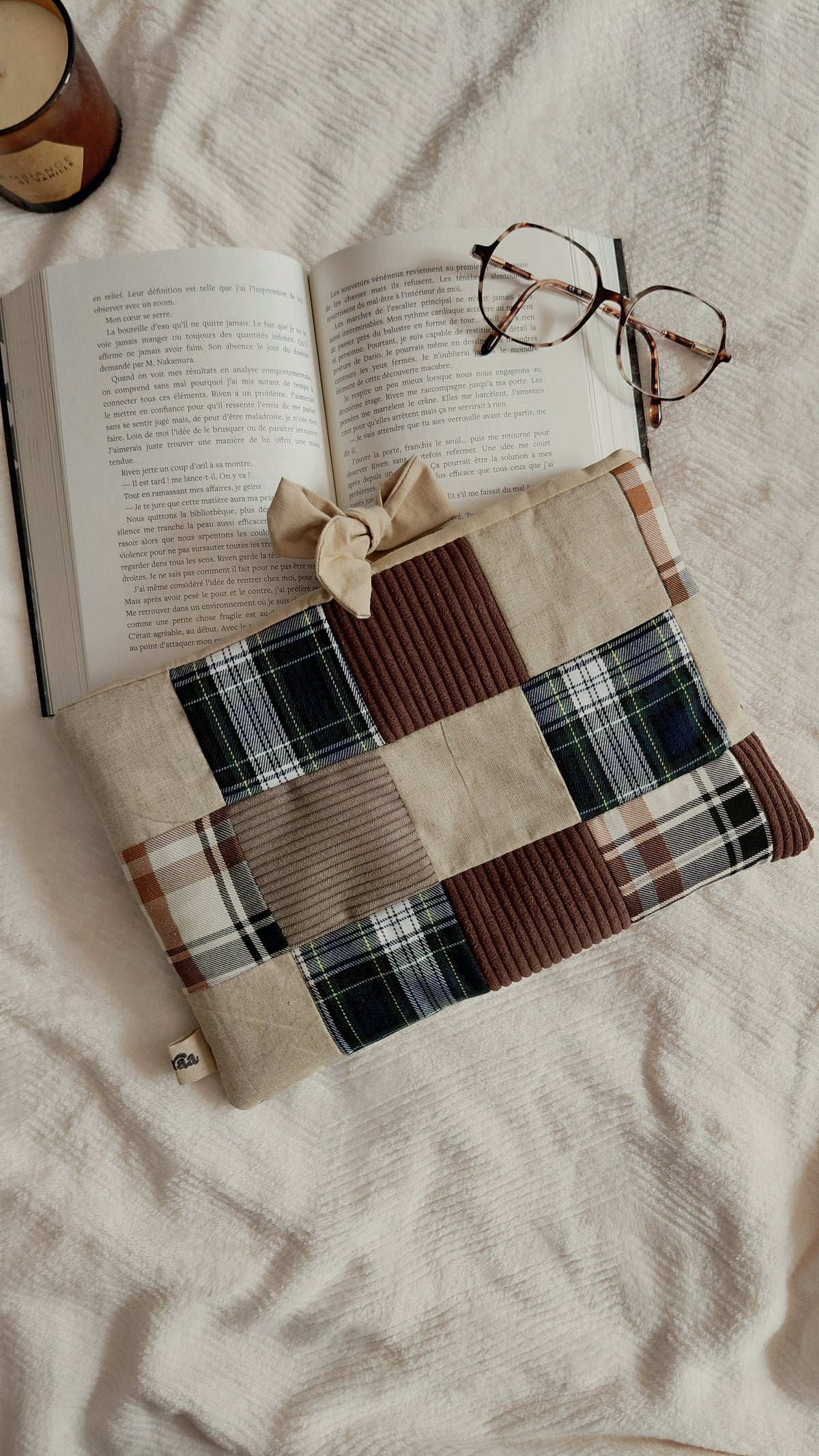 Pochettes a livres patchwork de la collection automne. Disponible en deux modèles différents 