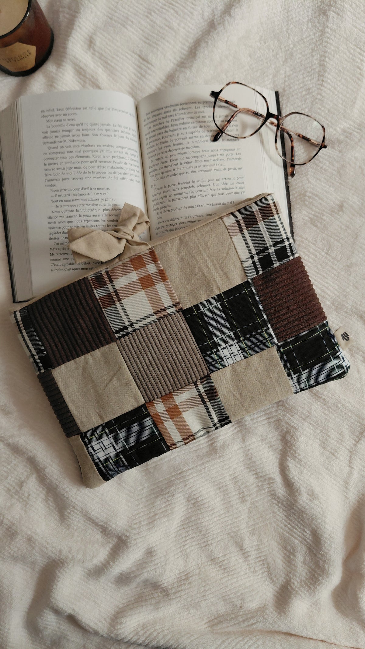 Pochettes a livres patchwork de la collection automne. Disponible en deux modèles différents 