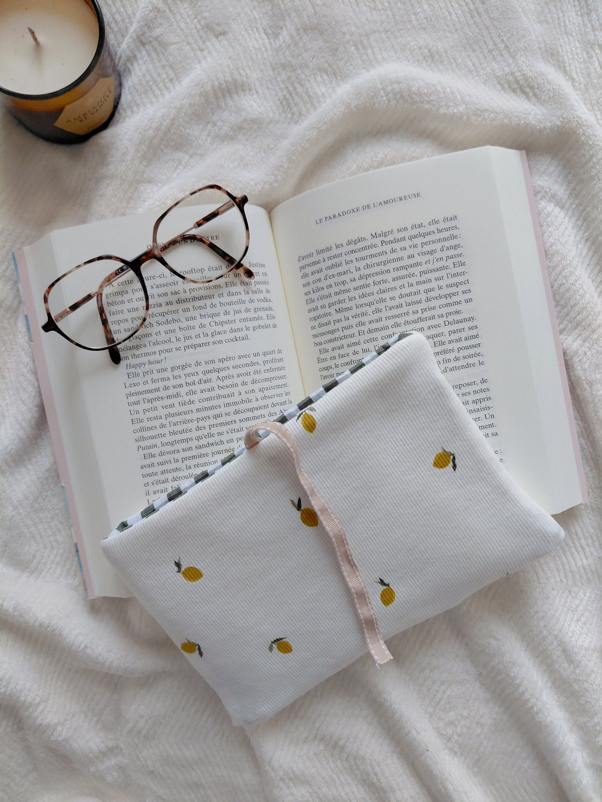 SPRING • Pochette à livre poche