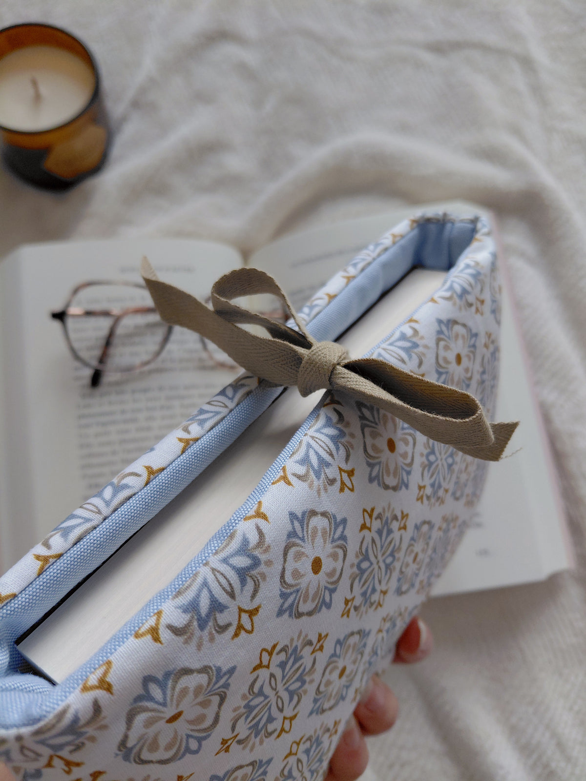 SPRING • Pochette à livre poche