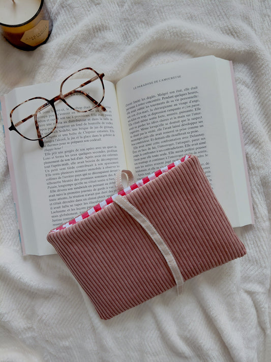 SPRING • Pochette à livre poche