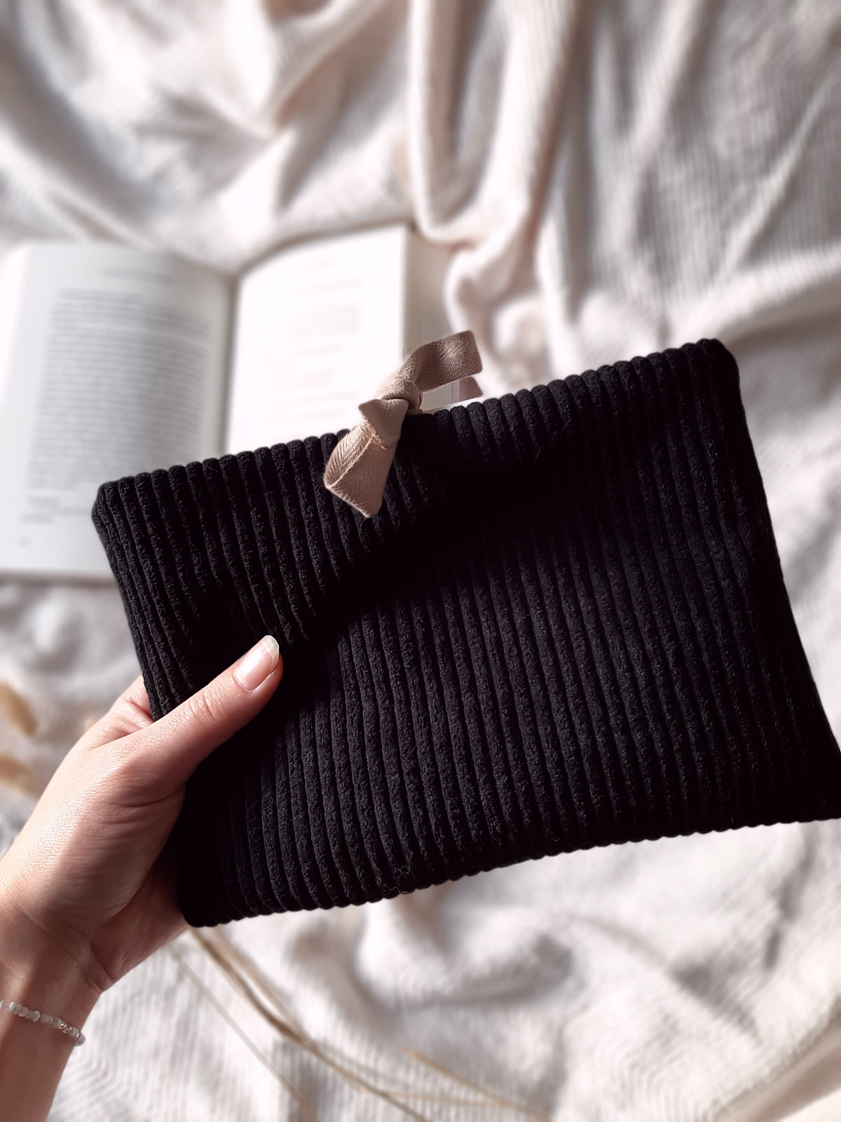 Pochette à livre poche