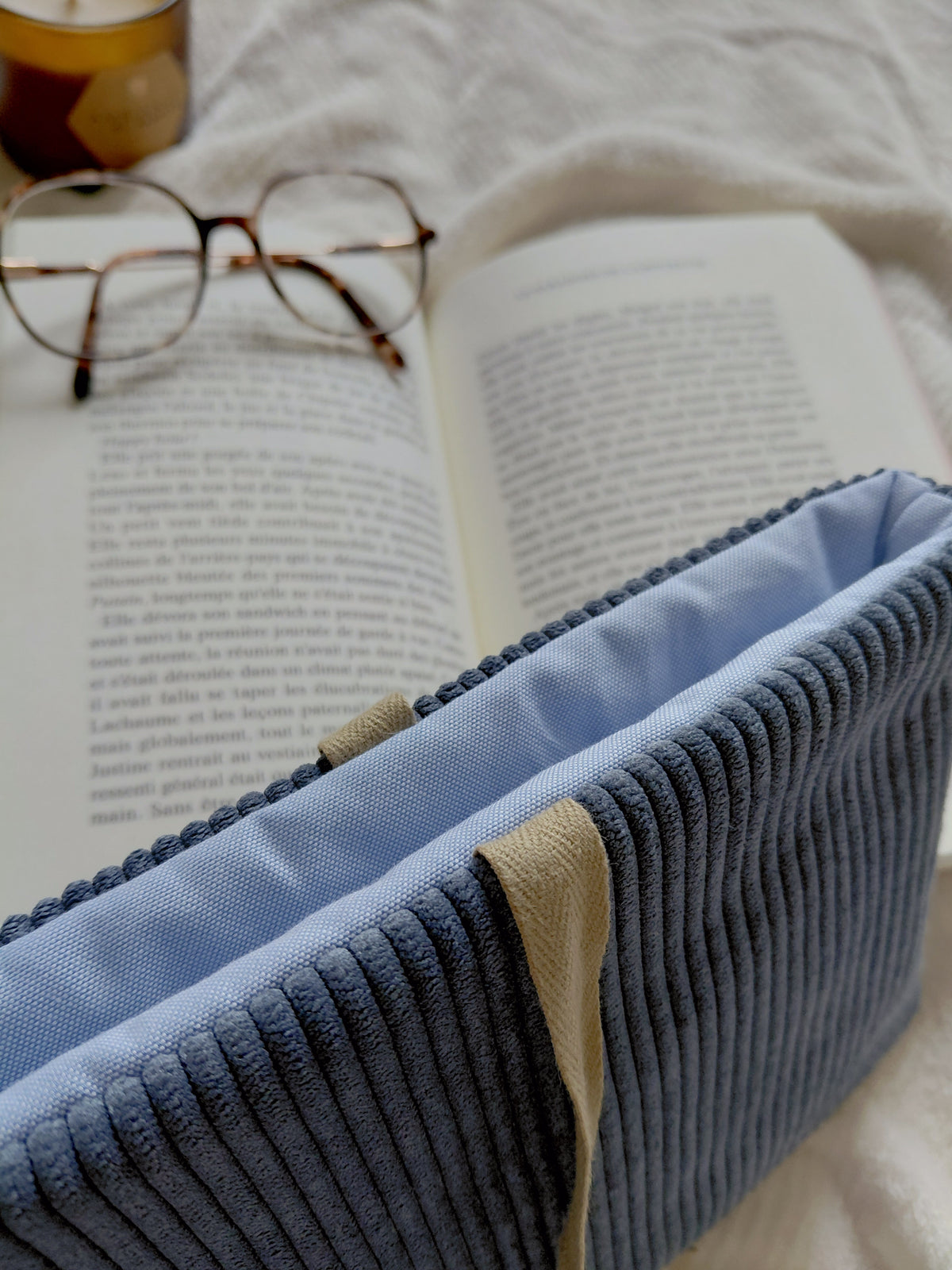 SPRING • Pochette à livre poche